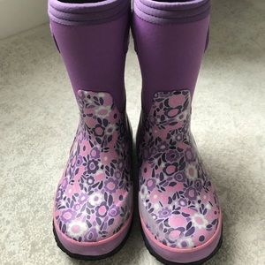 Girls Bogs Boots - Size 13